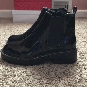 Forever21 Chelsea Boots